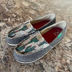 NEW Twisted X Youths Casual Loafers Cactus Print 6M Western Antibacterial Shoes